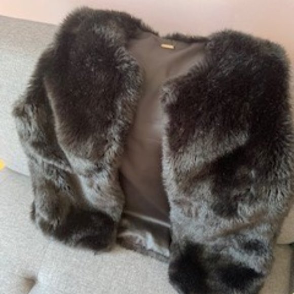 Faux fur vest - Picture 1 of 1